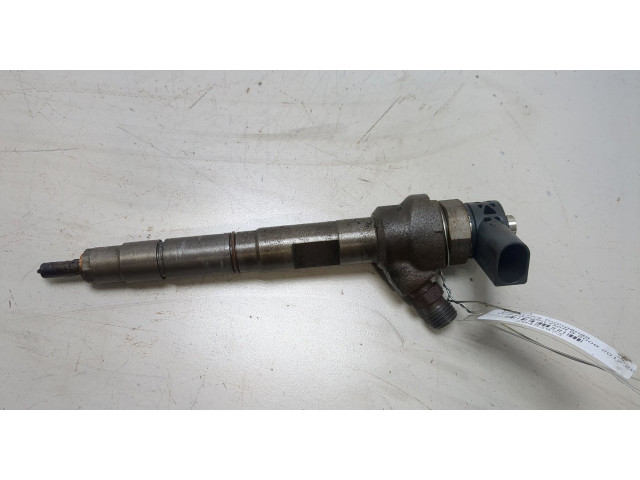 Форсунка топливная Volkswagen Golf 6 2009-2012 03L130277J