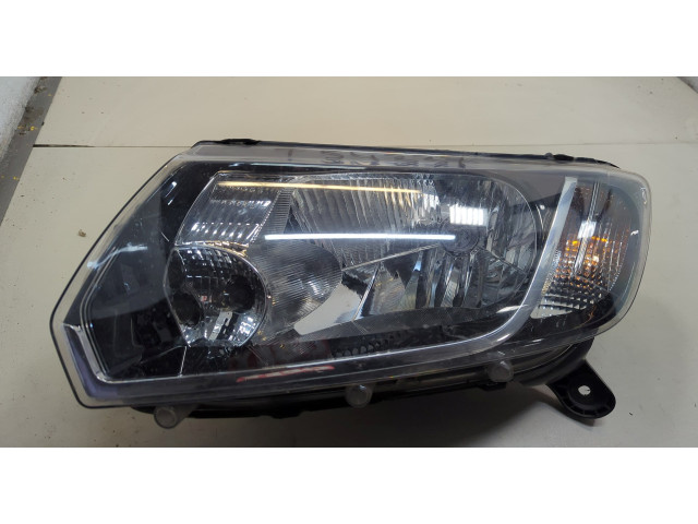 Фара передняя  Dacia Sandero 2013-2020 левая 