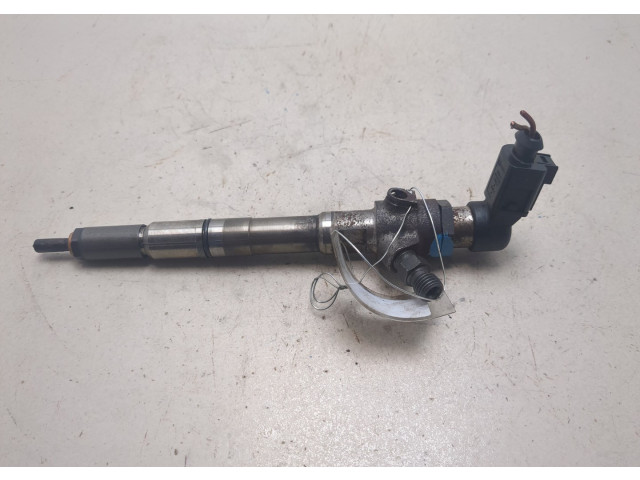 Форсунка топливная Skoda Roomster 2006-2015 03L130277B