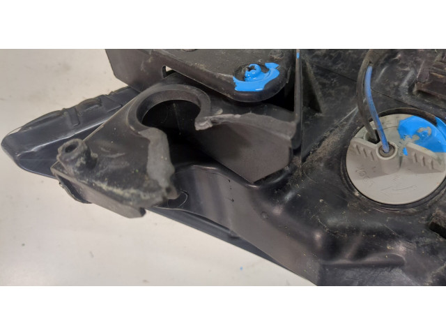 Фара передняя Mitsubishi Outlander 2018- левая