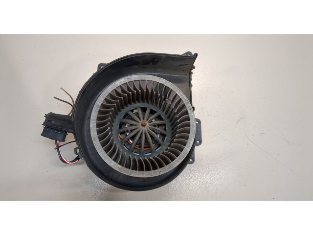 Моторчик печки  Mercedes C W202 1993-2000        