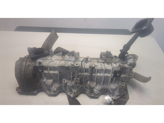 Клапанная крышка двигателя ДВС  Mercedes B W245 2005-2012 1.7     