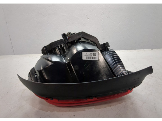 Задний фонарь