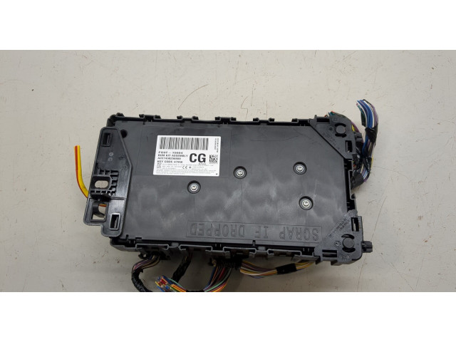 Блок предохранителей Ford Fusion 2012-2016 USA DG9T14B476B