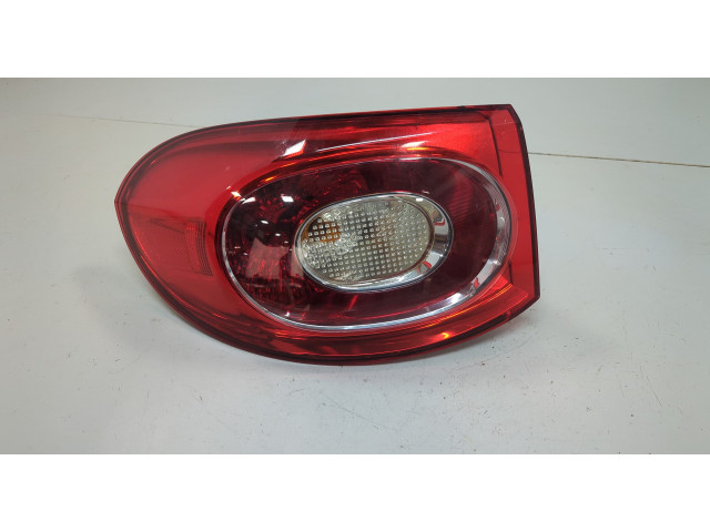 Задний фонарь     5N0945111E     