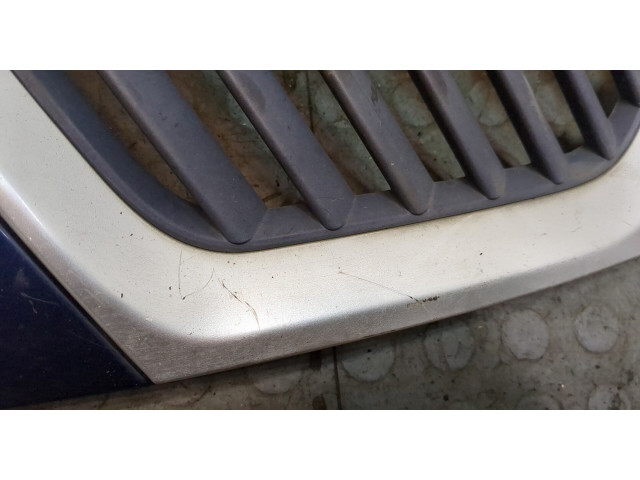 Решетка радиатора Mitsubishi Outlander XL 2006-2012 7150A037