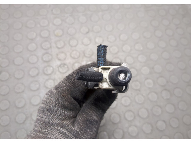 Форсунка топливная  Mercedes C W204 2006-2015    A6460700987, EJBR04201D     