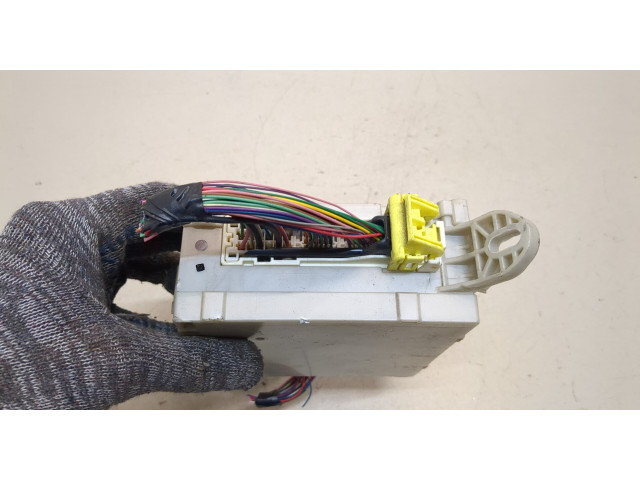 Блок предохранителей Lexus LS460 2006-2012