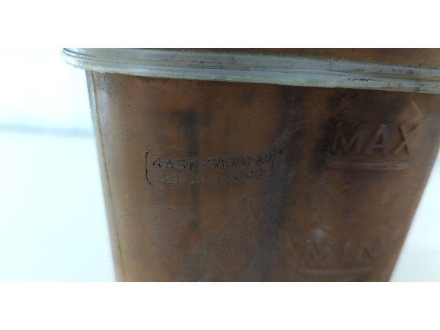 Бачок расширительный Infiniti QX56 2004-2010 217107S000