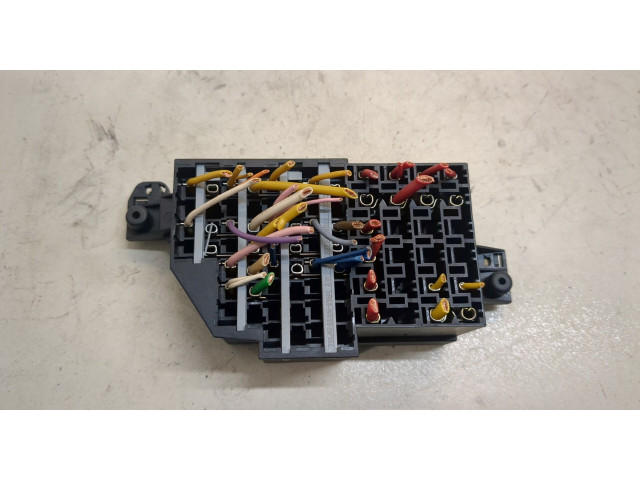 Блок предохранителей Dacia Logan 2004-2012