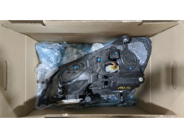 Фара передняя  Mercedes E W212 2009-2013 правая 