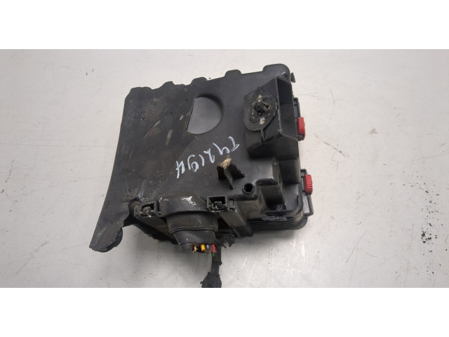 Блок предохранителей  Peugeot 2008 2019-2023         