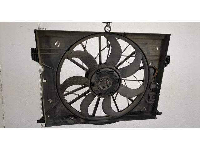 Вентилятор радиатора  Mercedes E W211 2002-2009           