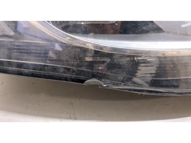 Фара передняя  Audi A4 (B8) Allroad 2009-2016 правая 