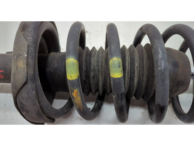 Стойка амортизатора Mazda MPV 1999-2006