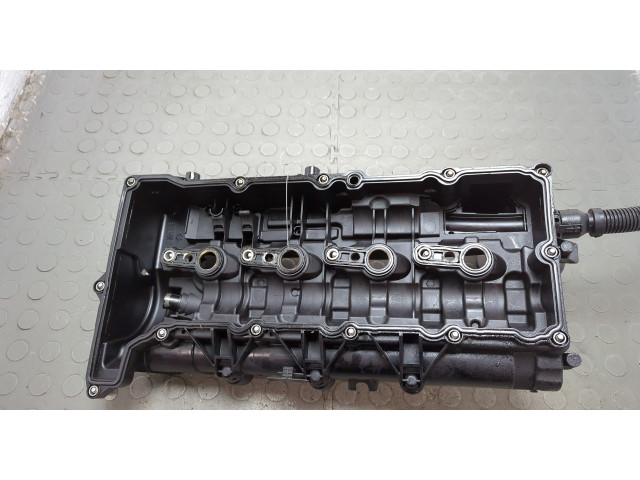 Клапанная крышка двигателя ДВС BMW 5 F10 2010-2017