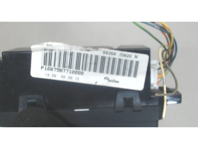 Дисплей бортового компьютера Nissan Qashqai 2006-2013 68260JD02A