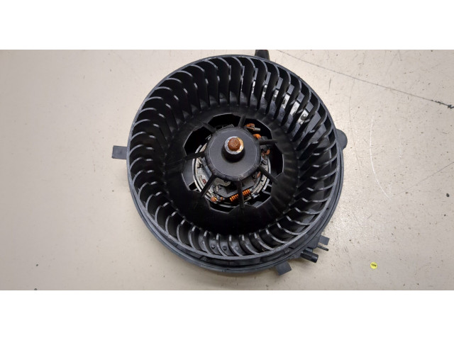 Моторчик печки Volkswagen Jetta 7 2018-