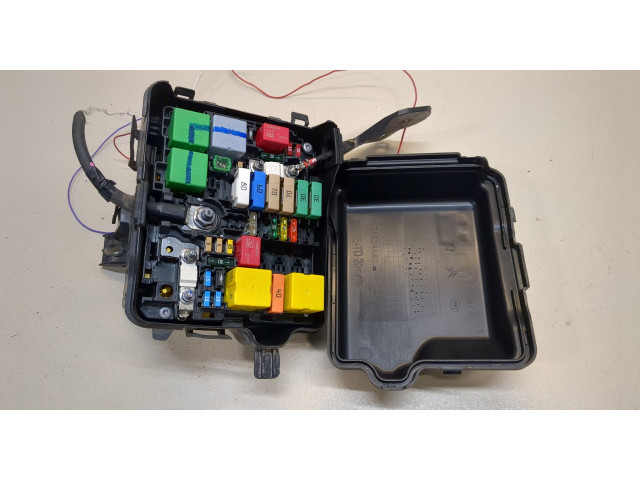 Блок предохранителей Citroen C4 Cactus 9671924480