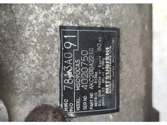 Форсунка топливная  Citroen C-Crosser 2007-2013    1980J8     