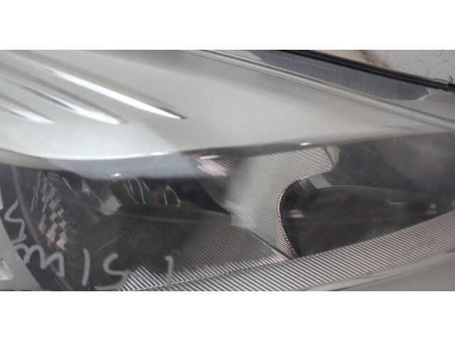 Фара передняя  Ford Kuga 2012-2016 правая 