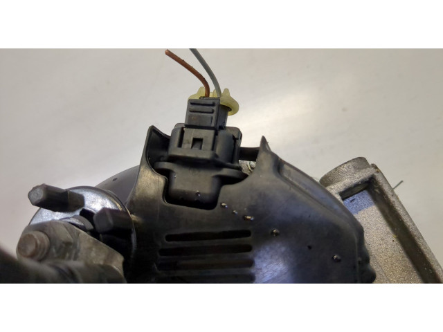 Генератор Opel Meriva 2010- 13586366