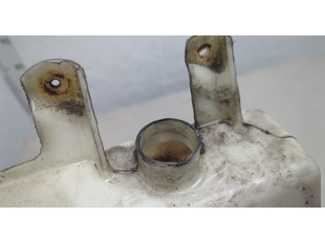 Бачок омывателя  Nissan Note E11 2005-2013 289109U000   