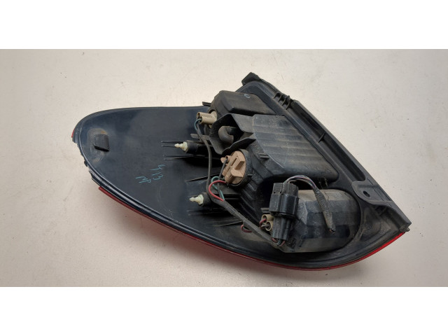 Задний фонарь          