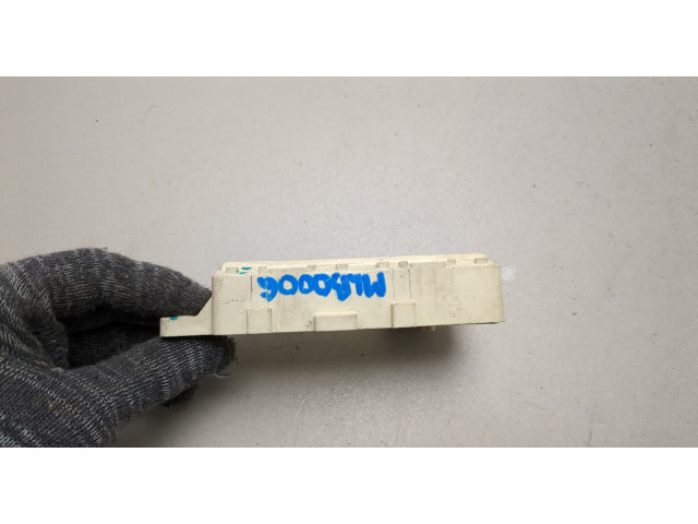 Блок предохранителей  KIA Cerato 2013-2020         