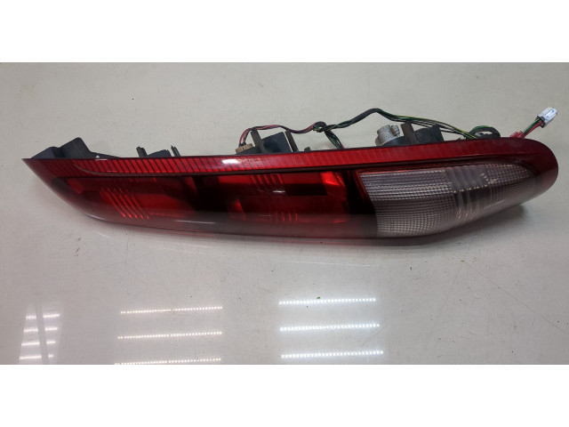 Задний фонарь