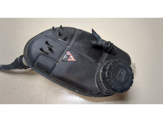 Бачок расширительный  Mercedes GLA X156 2014-    