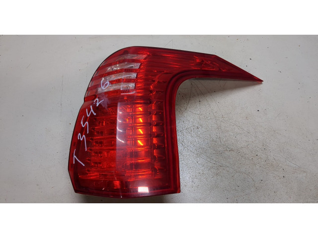 Задний фонарь        Peugeot 5008 2009-2016 