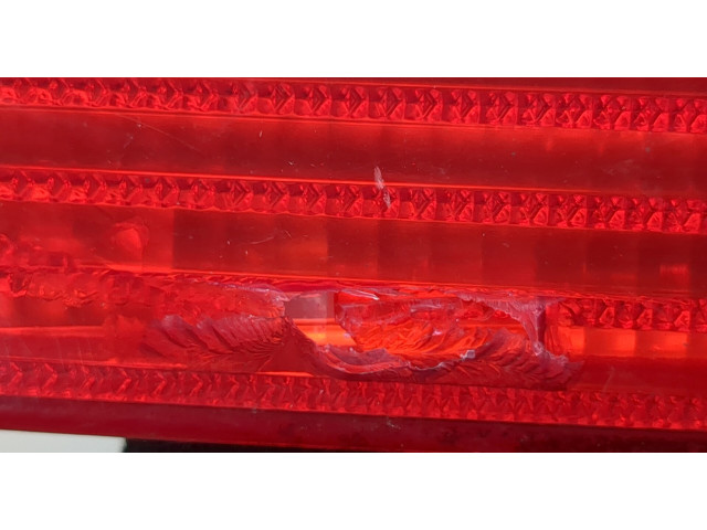 Задний фонарь          