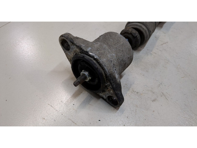 Стойка амортизатора  Volkswagen Passat 5 1996-2000      