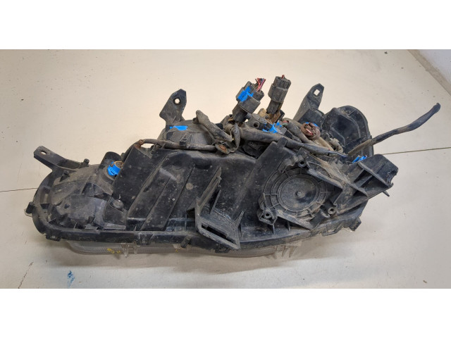 Фара передняя Mitsubishi Outlander XL 2006-2012 правая