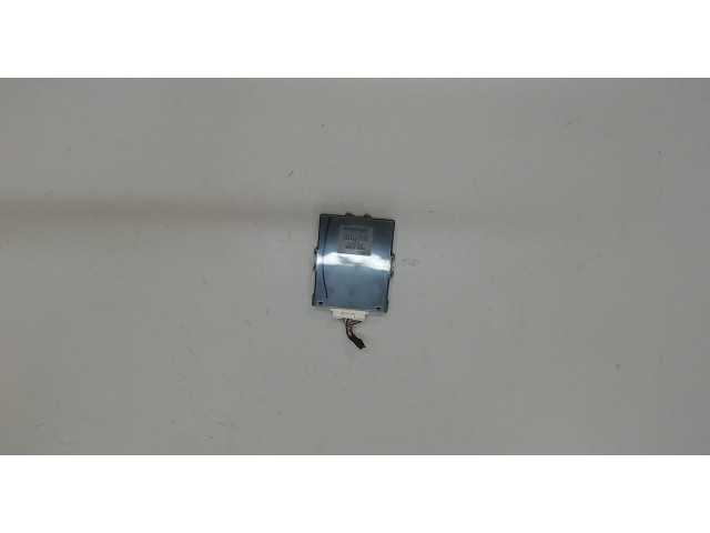 Блок комфорта  Toyota Sienna 2 2003-2010      8911145010, 324005321   2 