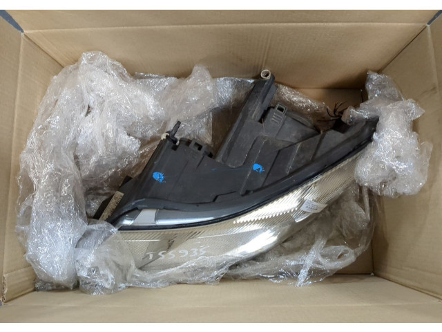 Фара передняя Skoda Octavia (A5) 2004-2013 левая