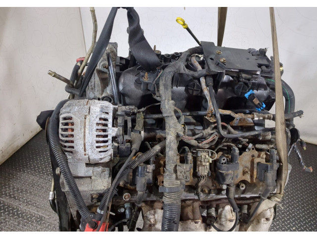 Форсунка топливная  Cadillac Escalade 2 2000-2006         