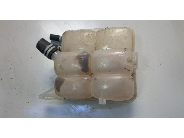 Бачок расширительный  Volvo S40 2004-    