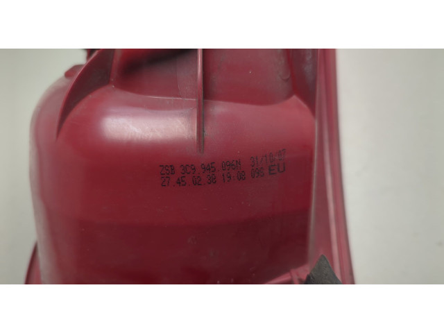 Задний фонарь          