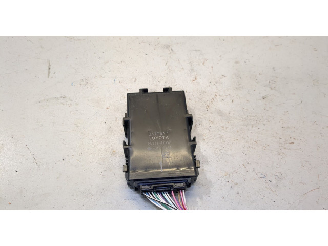 Блок комфорта Toyota Prius 2015-2019