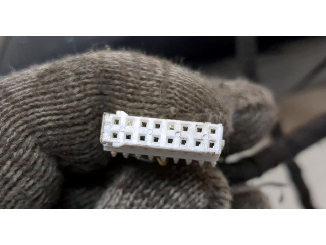 Зеркало боковое Audi A8 (D3) 2002-2010 правое