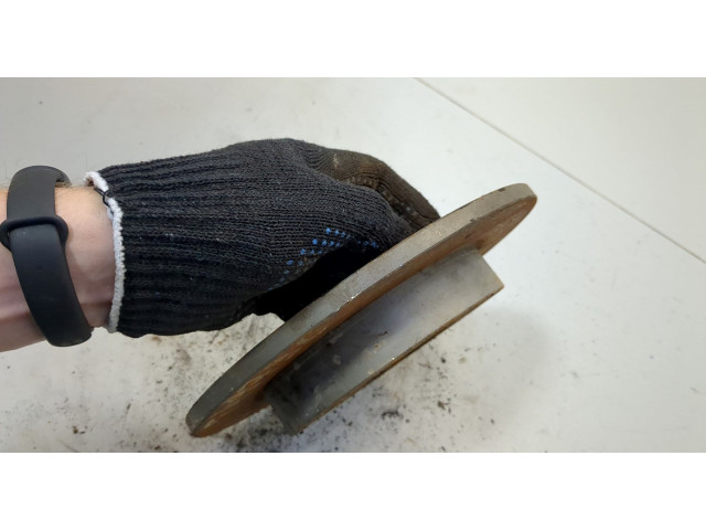 Диск тормозной  Mitsubishi Space Star 1998-2006   задний   MR913846      