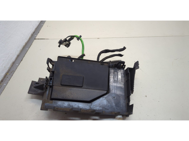 Блок предохранителей Lincoln MKZ 2016-2020 HG9T14A301AA