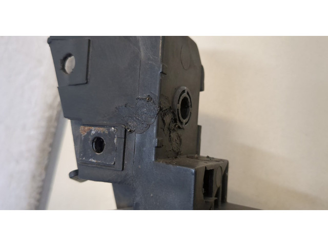 Фара передняя  Mazda 3 (BK) 2003-2009 левая 