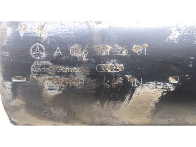 Стартер  Mercedes C W204 2007-2013 2.2     