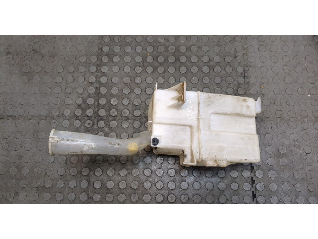 Бачок омывателя Mitsubishi Outlander 2003-2009 2.4