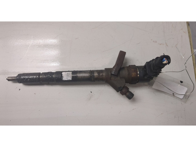 Форсунка топливная KIA Sorento 2002-2009 0445110186