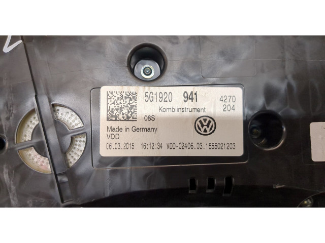 Панель приборов Volkswagen Golf 7 2012-2017