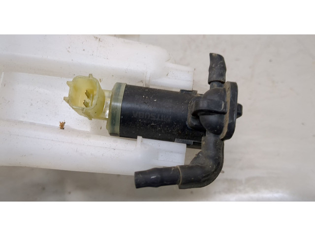 Бачок омывателя  Mazda CX-30 2019-2025 BCKA67480   